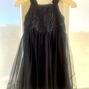 Girls size 7/8 sleeveless black dress